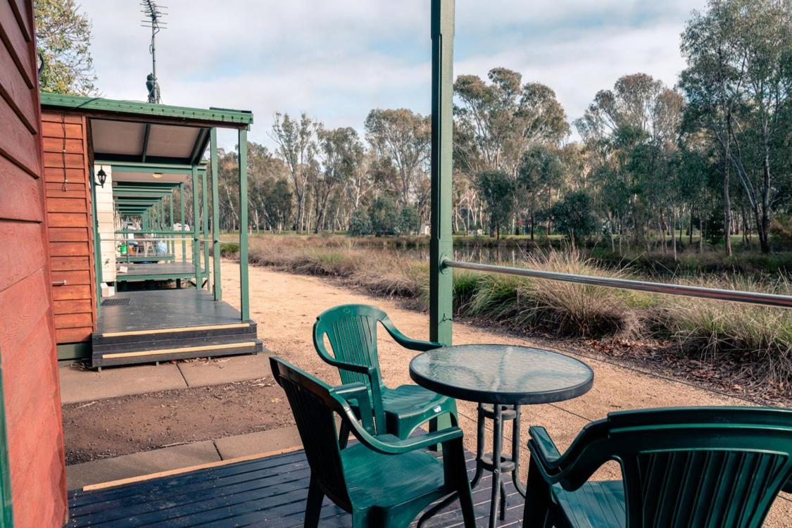 Victoria Lake Holiday Park Shepparton Exterior foto